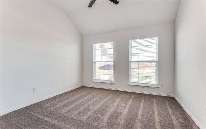 3317 St James, Lancaster, TX 75134, 4 Habitaciones Habitaciones , ,2 BañosBaños,Residential,En Venta,3317 St James,20970104