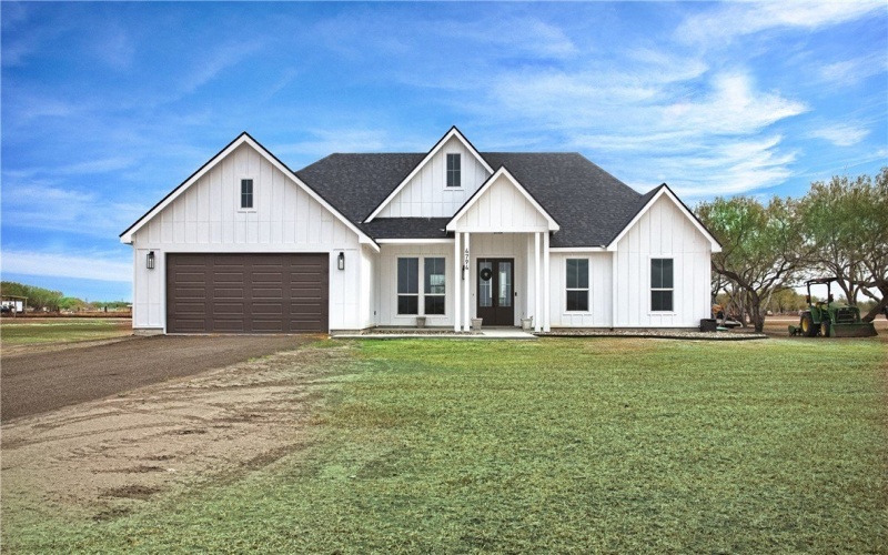4794 Fm-666, Robstown, TX 78380, 4 Habitaciones Habitaciones , ,2 BañosBaños,Residential,En Venta,4794 Fm-666,442732