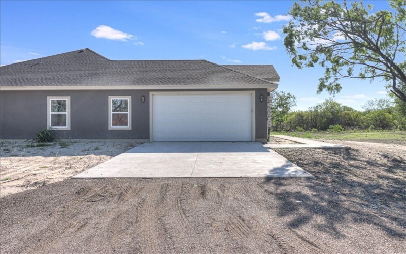 253 FM 2044, Alice, TX 78332, 4 Bedrooms Bedrooms, ,3 BathroomsBathrooms,Residential,For Sale,253 FM 2044,460632