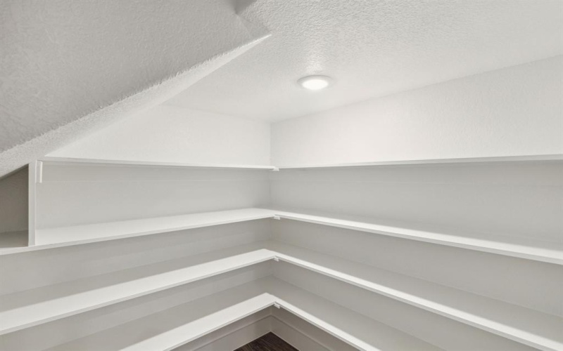 8221 Emsworth Drive, Dallas, TX 75231, 3 Habitaciones Habitaciones , ,2 BañosBaños,Residential,En Venta,8221 Emsworth Drive,20970529