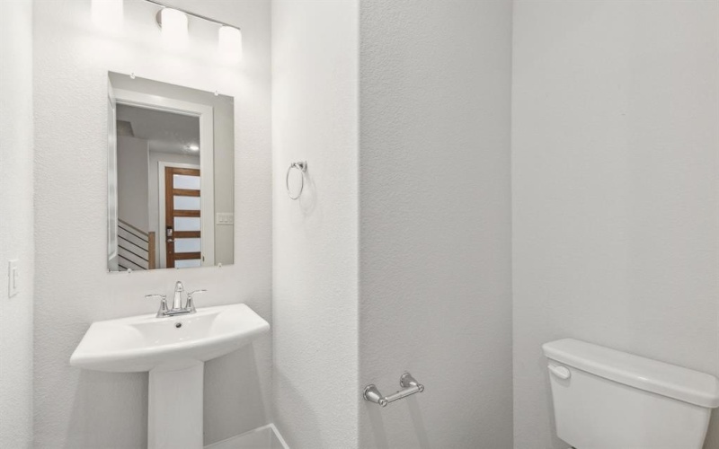 8221 Emsworth Drive, Dallas, TX 75231, 3 Habitaciones Habitaciones , ,2 BañosBaños,Residential,En Venta,8221 Emsworth Drive,20970529