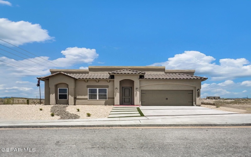 424 Valley Quail Court, Clint, TX 79836, 5 Habitaciones Habitaciones , ,2 BañosBaños,Residential,En Venta,424 Valley Quail Court,0,924649
