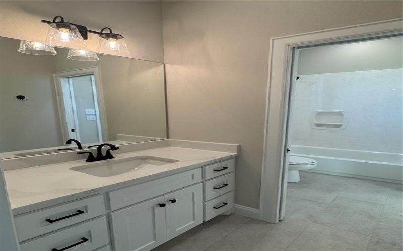 10109 Castleberry Lane, Waco, TX 76712, 4 Bedrooms Bedrooms, ,3 BathroomsBathrooms,Residential,For Sale,10109 Castleberry Lane,20963681