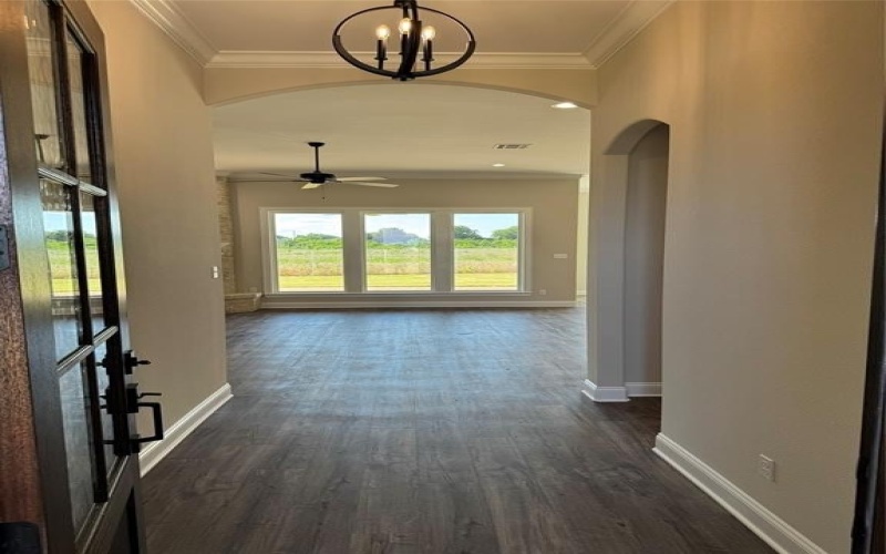 10109 Castleberry Lane, Waco, TX 76712, 4 Bedrooms Bedrooms, ,3 BathroomsBathrooms,Residential,For Sale,10109 Castleberry Lane,20963681
