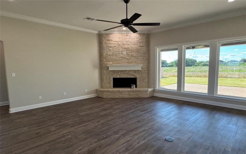 10109 Castleberry Lane, Waco, TX 76712, 4 Bedrooms Bedrooms, ,3 BathroomsBathrooms,Residential,For Sale,10109 Castleberry Lane,20963681