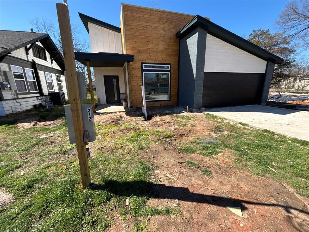 312 N Lakeview, Lacy Lakeview, TX 76705, 4 Habitaciones Habitaciones , ,2 BañosBaños,Residential,En Venta,312 N Lakeview,20966002