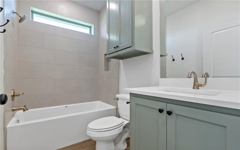 2160 Madden, College Station, TX 77845, 4 Habitaciones Habitaciones , ,3 BañosBaños,Residential,En Venta,2160 Madden,25005909