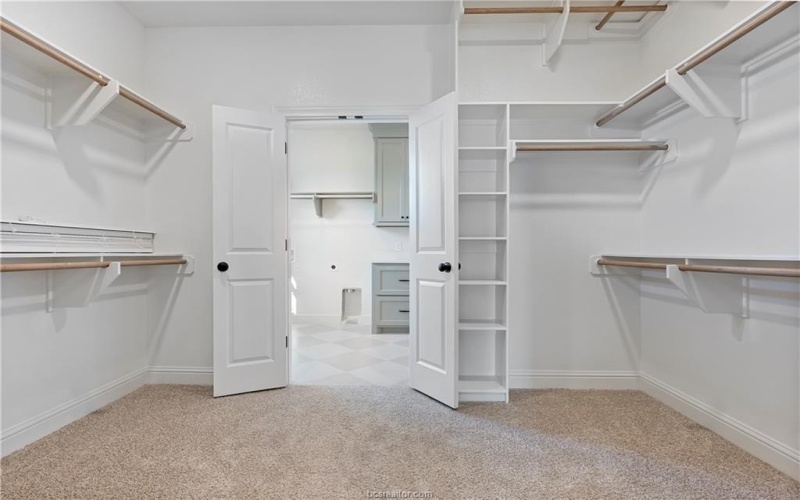 2160 Madden, College Station, TX 77845, 4 Habitaciones Habitaciones , ,3 BañosBaños,Residential,En Venta,2160 Madden,25005909