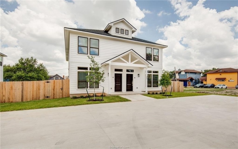 403 Nimitz Street, College Station, TX 77840, ,Residential Multi Family,For Sale,403 Nimitz Street,25006939