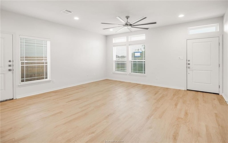 412 Macarthur Street, College Station, TX 77840, ,Residential Multi Family,For Sale,412 Macarthur Street,25006942