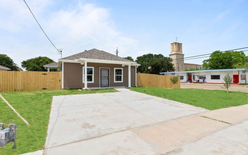 2202 Coleman Avenue, Corpus Christi, TX 78405, 4 Bedrooms Bedrooms, ,2 BathroomsBathrooms,Residential,For Sale,2202 Coleman Avenue,460650