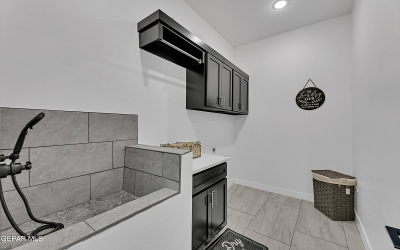 13014 BUCKLEBURY, El Paso, TX 79928, 4 Bedrooms Bedrooms, ,2 BathroomsBathrooms,Residential,For Sale,13014 BUCKLEBURY,924684