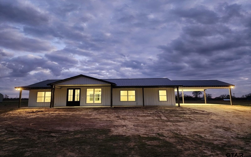 235 County Road 3105, Pittsburg, TX 75686, 3 Habitaciones Habitaciones , ,2 BañosBaños,Residential,En Venta,235 County Road 3105,25009150
