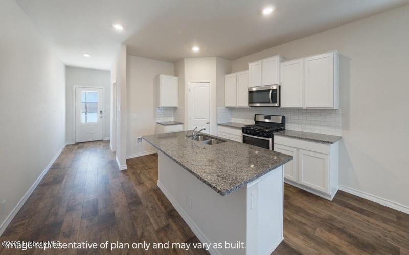 204 14th Street, Wolfforth, TX 79382, 4 Bedrooms Bedrooms, ,2 BathroomsBathrooms,Residential,For Sale,204 14th Street,202556350