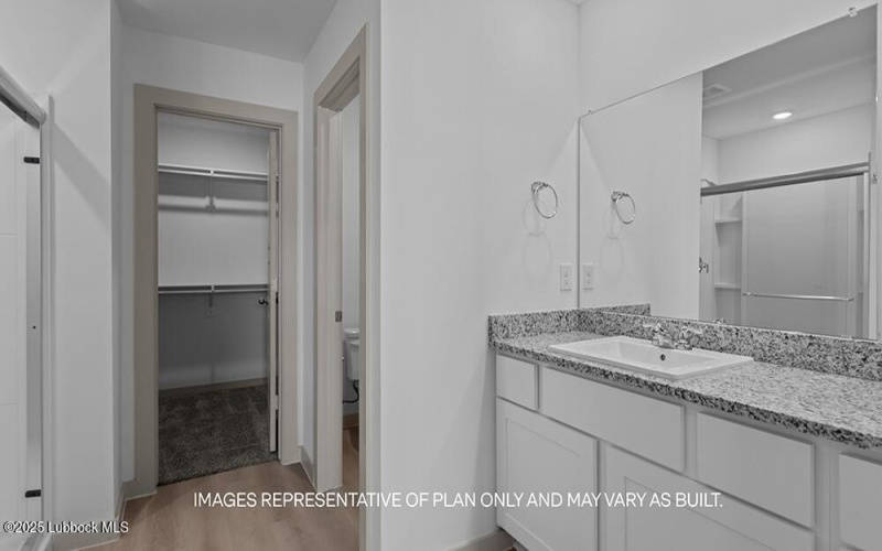 7445 9th Street, Lubbock, TX 79416, 4 Habitaciones Habitaciones , ,2 BañosBaños,Residential,En Venta,7445 9th Street,202556382