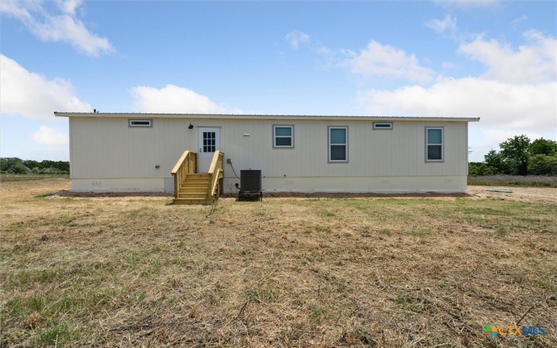 1287 County Road 402, Flatonia, TX 78941, 4 Bedrooms Bedrooms, ,2 BathroomsBathrooms,Residential,For Sale,1287 County Road 402,583544