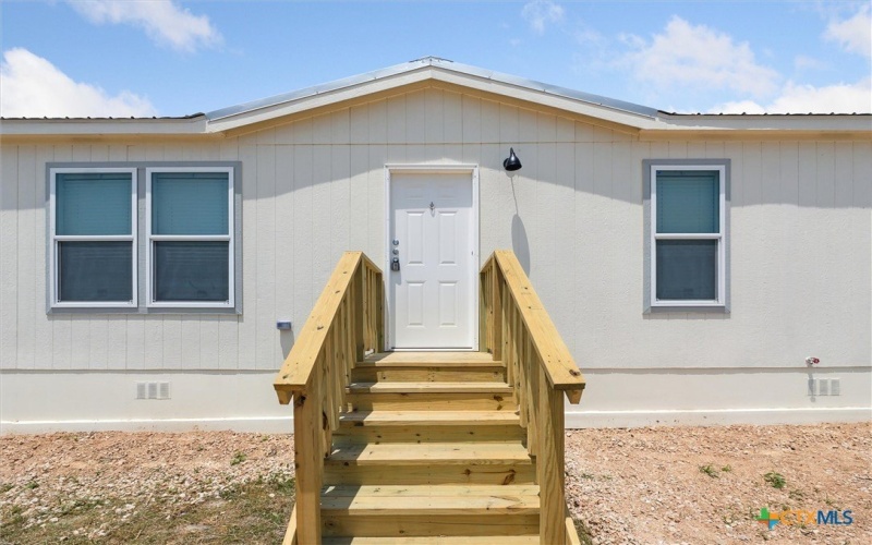 1287 County Road 402, Flatonia, TX 78941, 4 Bedrooms Bedrooms, ,2 BathroomsBathrooms,Residential,For Sale,1287 County Road 402,583544