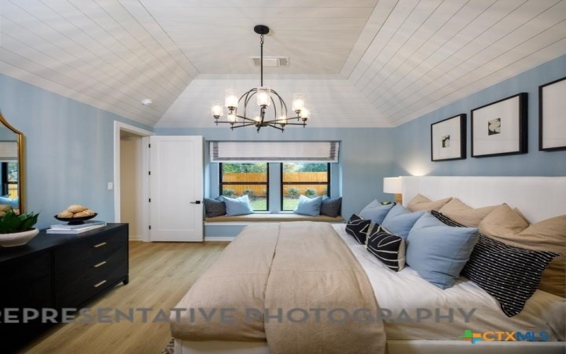 8605 Peafowl Street, Austin, TX 78744, 4 Bedrooms Bedrooms, ,3 BathroomsBathrooms,Residential,For Sale,8605 Peafowl Street,0,583580