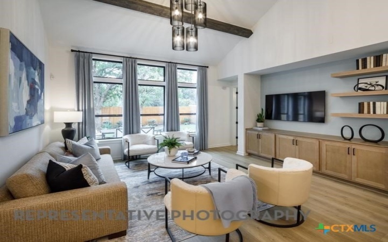 8605 Peafowl Street, Austin, TX 78744, 4 Bedrooms Bedrooms, ,3 BathroomsBathrooms,Residential,For Sale,8605 Peafowl Street,0,583580