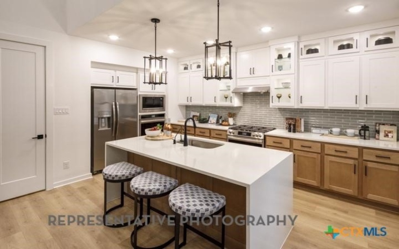 8605 Peafowl Street, Austin, TX 78744, 4 Bedrooms Bedrooms, ,3 BathroomsBathrooms,Residential,For Sale,8605 Peafowl Street,0,583580