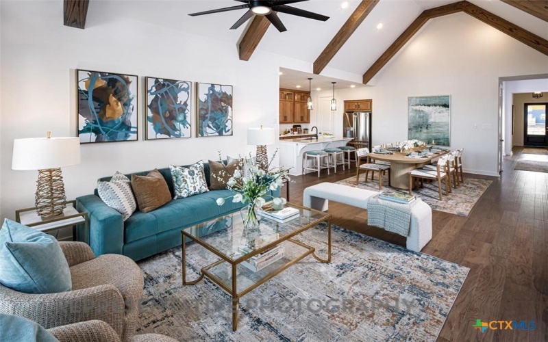 8704 Aracari Cove, Austin, TX 78744, 4 Bedrooms Bedrooms, ,3 BathroomsBathrooms,Residential,For Sale,8704 Aracari Cove,0,583596