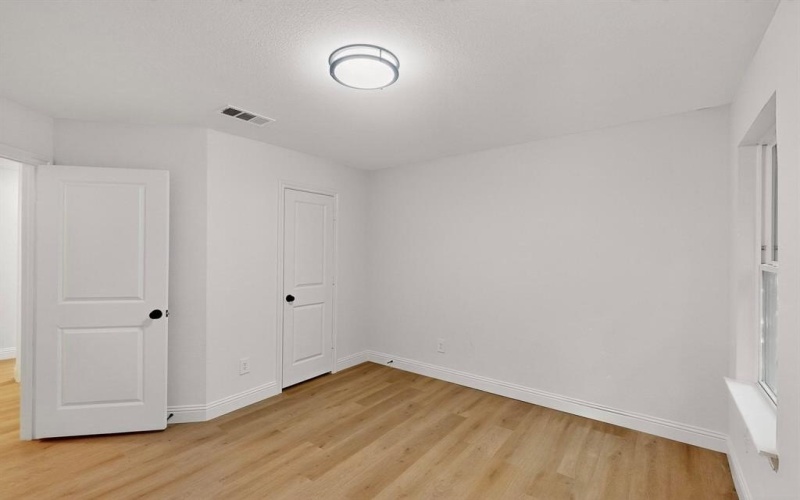1806 Morrell Avenue, Dallas, TX 75203, 4 Habitaciones Habitaciones , ,2 BañosBaños,Residential,En Venta,1806 Morrell Avenue,20942799