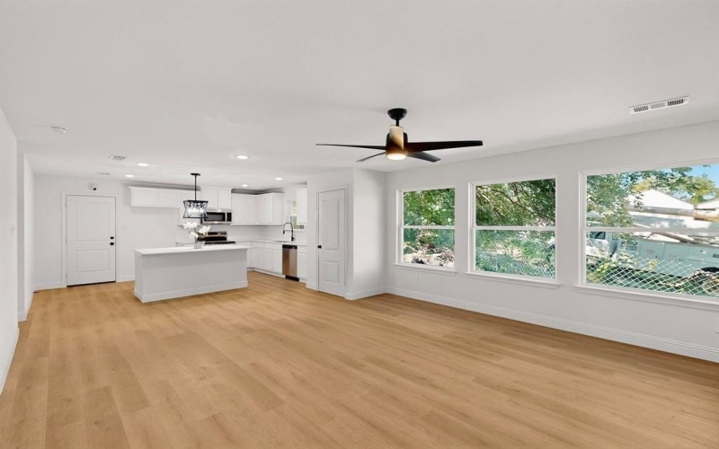 1806 Morrell Avenue, Dallas, TX 75203, 4 Habitaciones Habitaciones , ,2 BañosBaños,Residential,En Venta,1806 Morrell Avenue,20942799