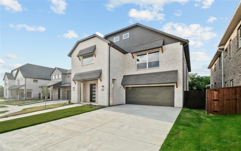 2146 Oak Haven Court, Garland, TX 75044, 4 Bedrooms Bedrooms, ,3 BathroomsBathrooms,Residential,For Sale,2146 Oak Haven Court,20960626
