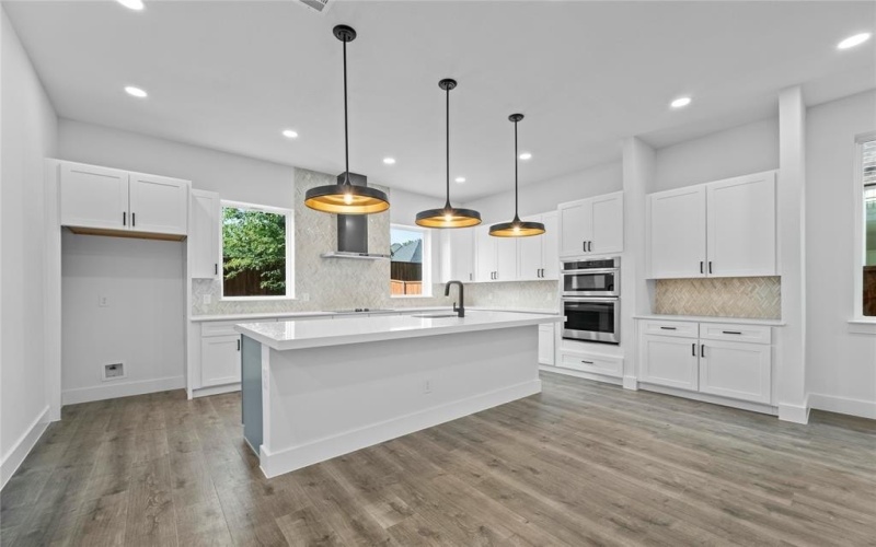 2146 Oak Haven Court, Garland, TX 75044, 4 Bedrooms Bedrooms, ,3 BathroomsBathrooms,Residential,For Sale,2146 Oak Haven Court,20960626