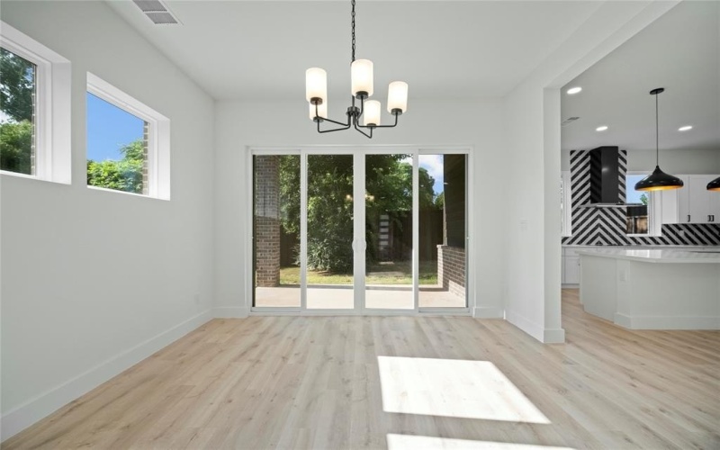 2150 Oak Haven Court, Garland, TX 75044, 4 Habitaciones Habitaciones , ,3 BañosBaños,Residential,En Venta,2150 Oak Haven Court,20960659