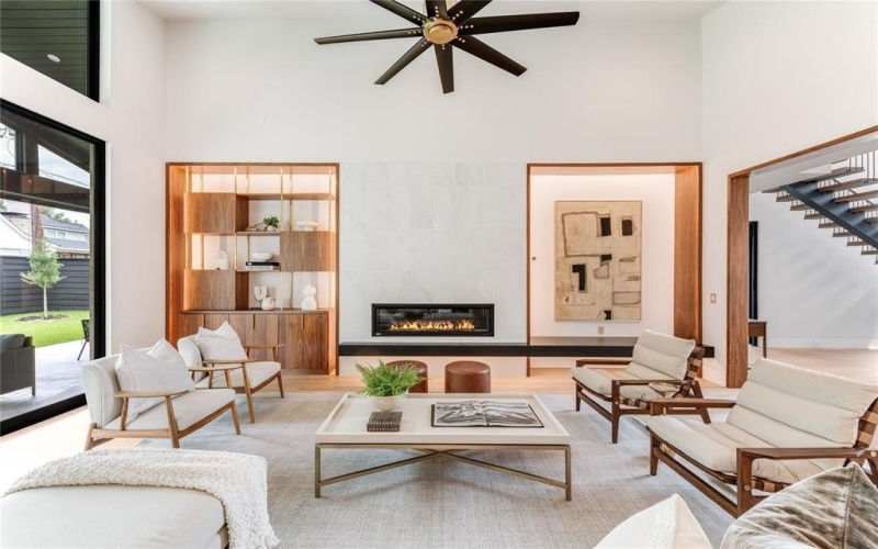 10142 Coppedge Lane, Dallas, TX 75229, 5 Habitaciones Habitaciones , ,6 BañosBaños,Residential,En Venta,10142 Coppedge Lane,20969760