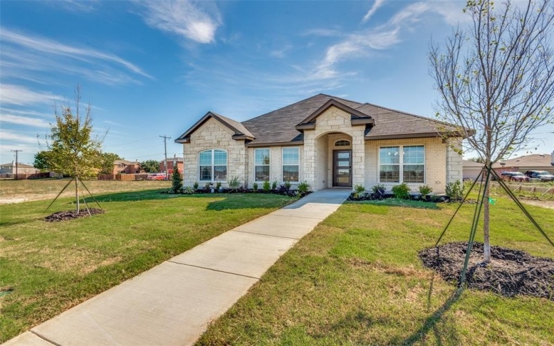 1444 N Carolina Avenue, Lancaster, TX 75134, 4 Habitaciones Habitaciones , ,2 BañosBaños,Residential,En Venta,1444 N Carolina Avenue,20970679