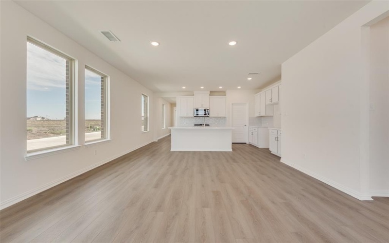 1502 Salem Drive, Forney, TX 75126, 3 Bedrooms Bedrooms, ,2 BathroomsBathrooms,Residential,For Sale,1502 Salem Drive,20970754