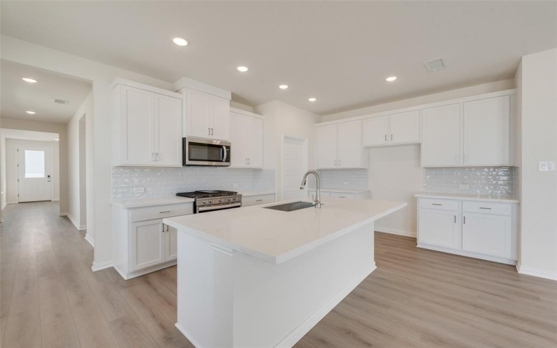 1502 Salem Drive, Forney, TX 75126, 3 Bedrooms Bedrooms, ,2 BathroomsBathrooms,Residential,For Sale,1502 Salem Drive,20970754