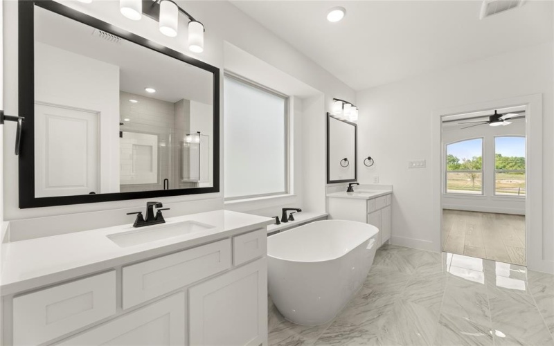 8236 Caprock, Rowlett, TX 75089, 4 Bedrooms Bedrooms, ,3 BathroomsBathrooms,Residential,For Sale,8236 Caprock,0,20970885