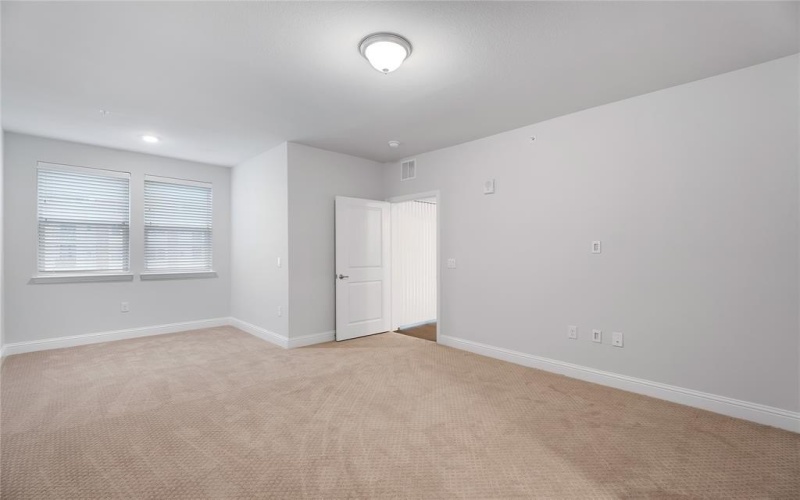 651 N Watters Road #3303, Allen, TX 75013, 2 Habitaciones Habitaciones , ,2 BañosBaños,Residential,En Venta,651 N Watters Road,20970900