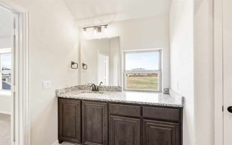 22 Magpie Street, Joshua, TX 76058, 5 Habitaciones Habitaciones , ,5 BañosBaños,Residential,En Venta,22 Magpie Street,0,20971055