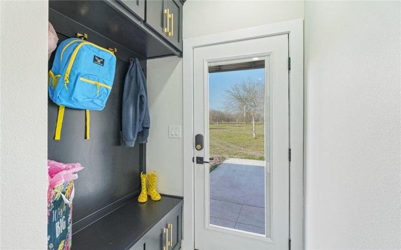 21088 Donegal Rd, Mathis, TX 78368, 3 Bedrooms Bedrooms, ,3 BathroomsBathrooms,Residential,For Sale,21088 Donegal Rd,0,455809