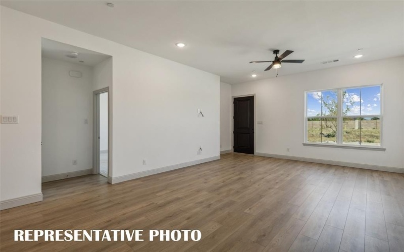 1035 Featherglass Lane, Allen, TX 75013, 3 Bedrooms Bedrooms, ,2 BathroomsBathrooms,Residential,For Sale,1035 Featherglass Lane,20971341