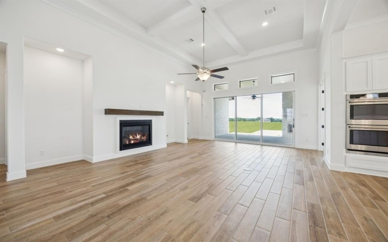 112 Swan Lake Drive, Waxahachie, TX 75165, 4 Bedrooms Bedrooms, ,3 BathroomsBathrooms,Residential,For Sale,112 Swan Lake Drive,20971376