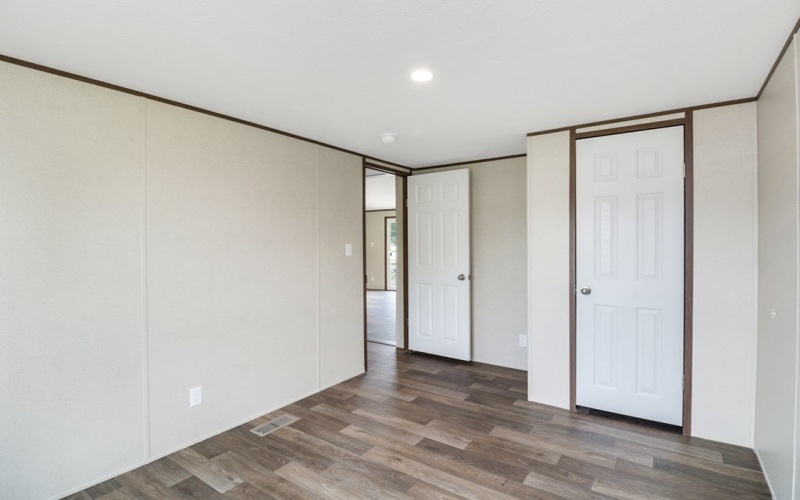 708 W 8th St, Coleman, TX 76834, 4 Habitaciones Habitaciones , ,2 BañosBaños,Residential,En Venta,708 W 8th St,50082987
