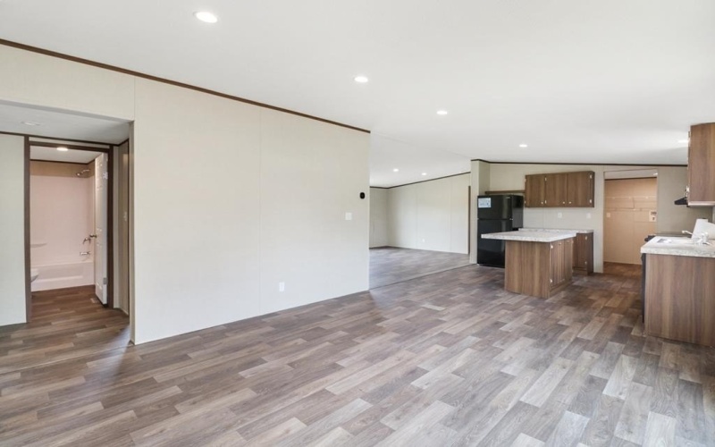 707 W 8th St, Coleman, TX 76834, 4 Habitaciones Habitaciones , ,2 BañosBaños,Residential,En Venta,707 W 8th St,50082988