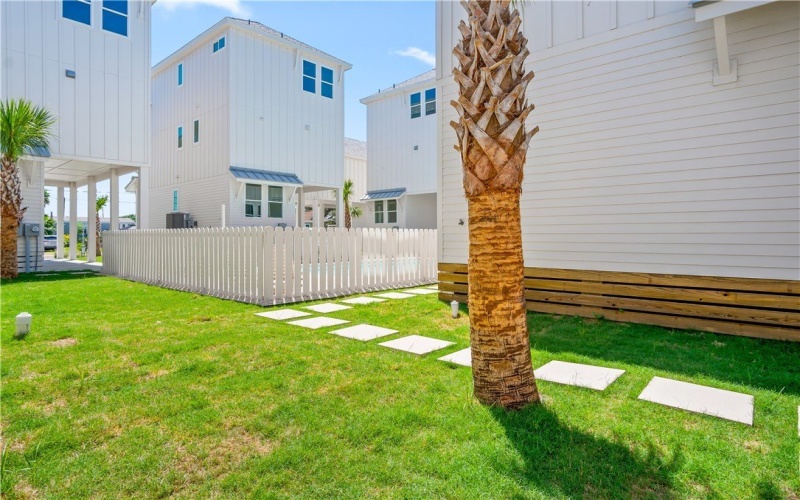 434 Oleander unit: 9 #9, Port Aransas, TX 78373, 2 Bedrooms Bedrooms, ,2 BathroomsBathrooms,Residential,For Sale,434 Oleander unit: 9,456020