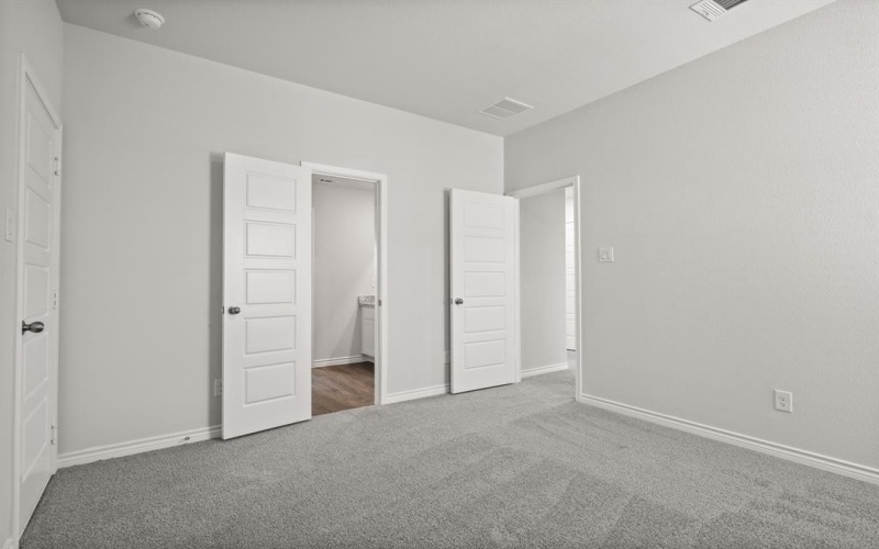 6916 Night Owl Lane, Fort Worth, TX 76036, 4 Bedrooms Bedrooms, ,2 BathroomsBathrooms,Residential,For Sale,6916 Night Owl Lane,20971524