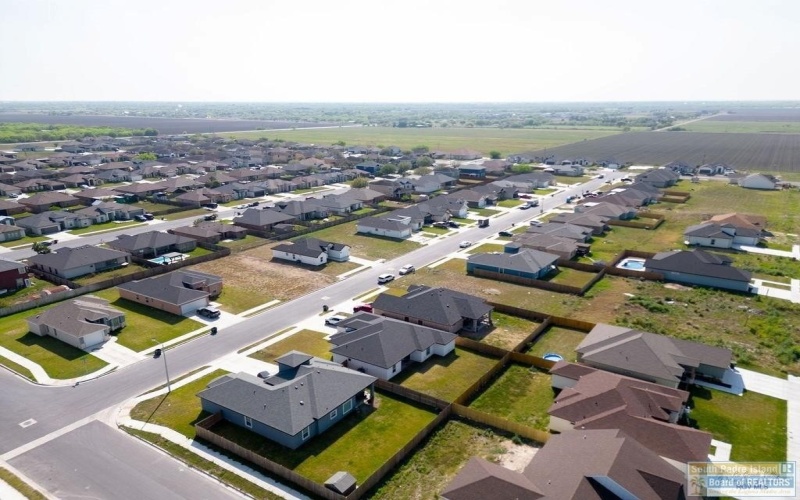 8713 Swan Lake Dr., Harlingen, TX 78552, 3 Habitaciones Habitaciones , ,2 BañosBaños,Residential,En Venta,8713 Swan Lake Dr.,103906