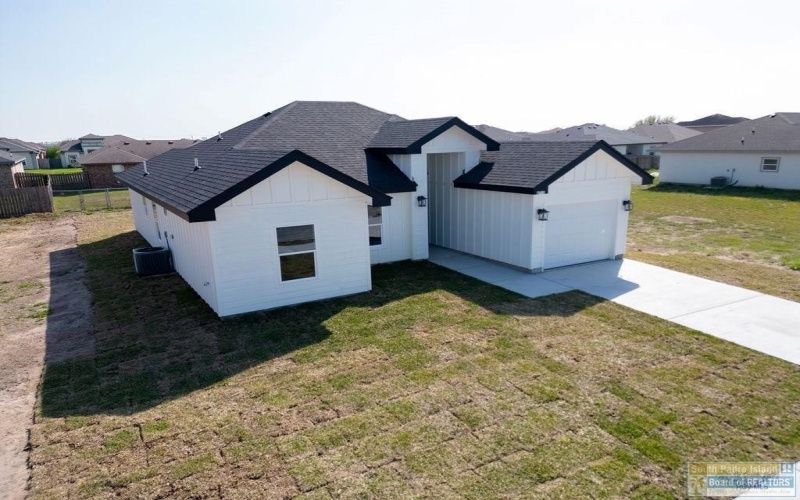 8713 Swan Lake Dr., Harlingen, TX 78552, 3 Habitaciones Habitaciones , ,2 BañosBaños,Residential,En Venta,8713 Swan Lake Dr.,103906