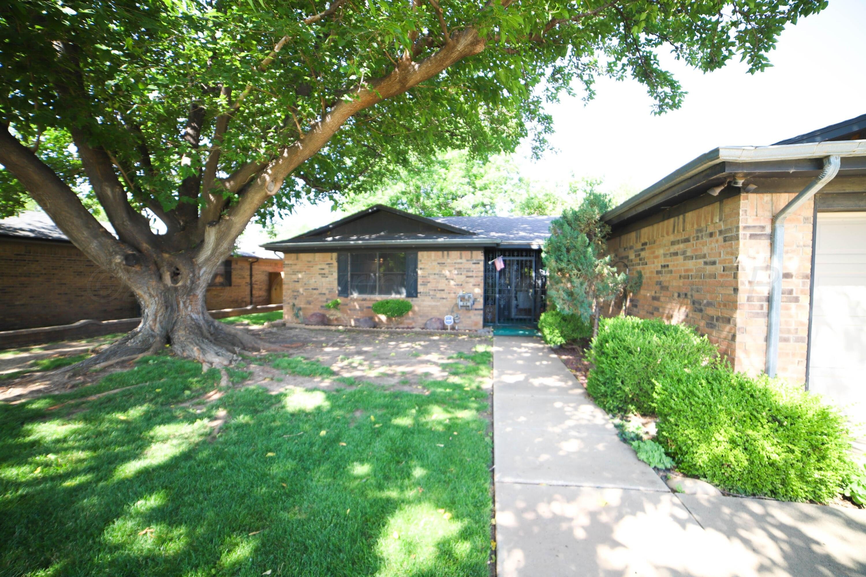 4204 HARMONY Street, Amarillo, TX 79109-5227, 3 Habitaciones Habitaciones , ,2 BañosBaños,Residential,En Venta,4204 HARMONY Street,25-5445