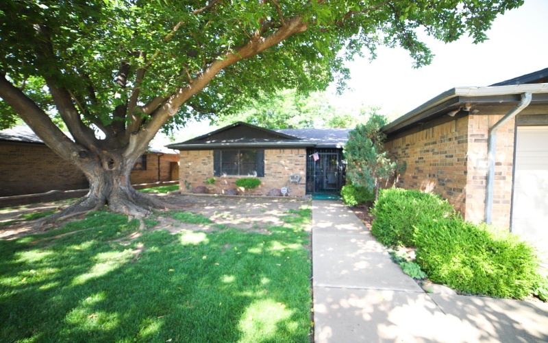 4204 HARMONY Street, Amarillo, TX 79109-5227, 3 Habitaciones Habitaciones , ,2 BañosBaños,Residential,En Venta,4204 HARMONY Street,25-5445