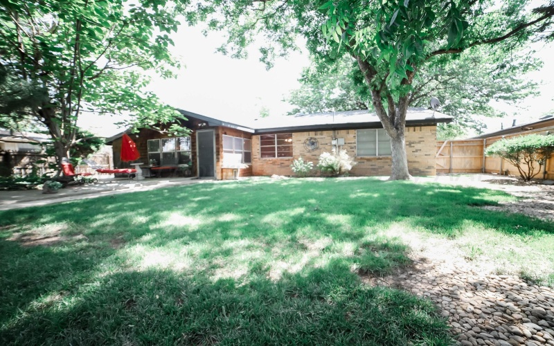 4204 HARMONY Street, Amarillo, TX 79109-5227, 3 Habitaciones Habitaciones , ,2 BañosBaños,Residential,En Venta,4204 HARMONY Street,25-5445