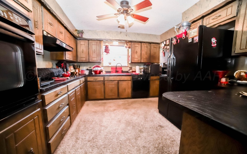 4204 HARMONY Street, Amarillo, TX 79109-5227, 3 Habitaciones Habitaciones , ,2 BañosBaños,Residential,En Venta,4204 HARMONY Street,25-5445